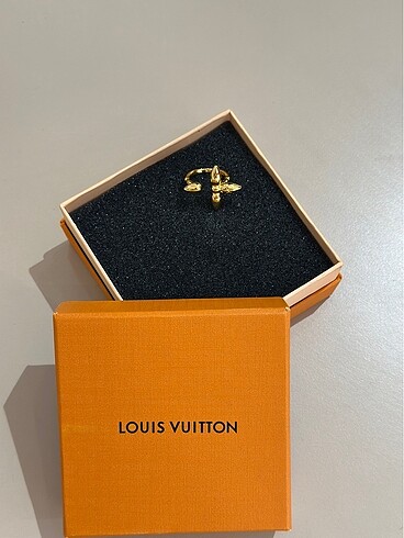 Louis Vuitton Yüzük