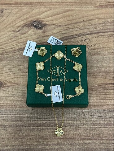 Van Cleef & Arpels Gold Takı Seti