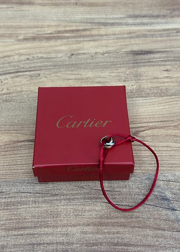  Beden Cartier Trinity İp Bileklik