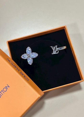 Louis Vuitton Taşlı Bileklik