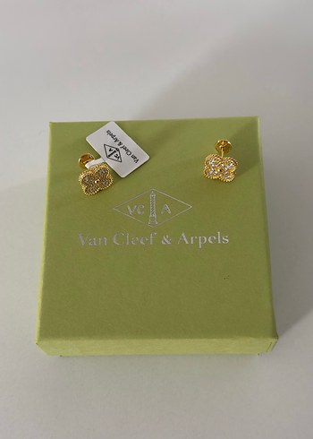 Van Cleef & Arpels Taşlı Küpe