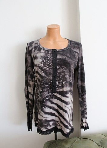 Vintage Long Sleeve Top