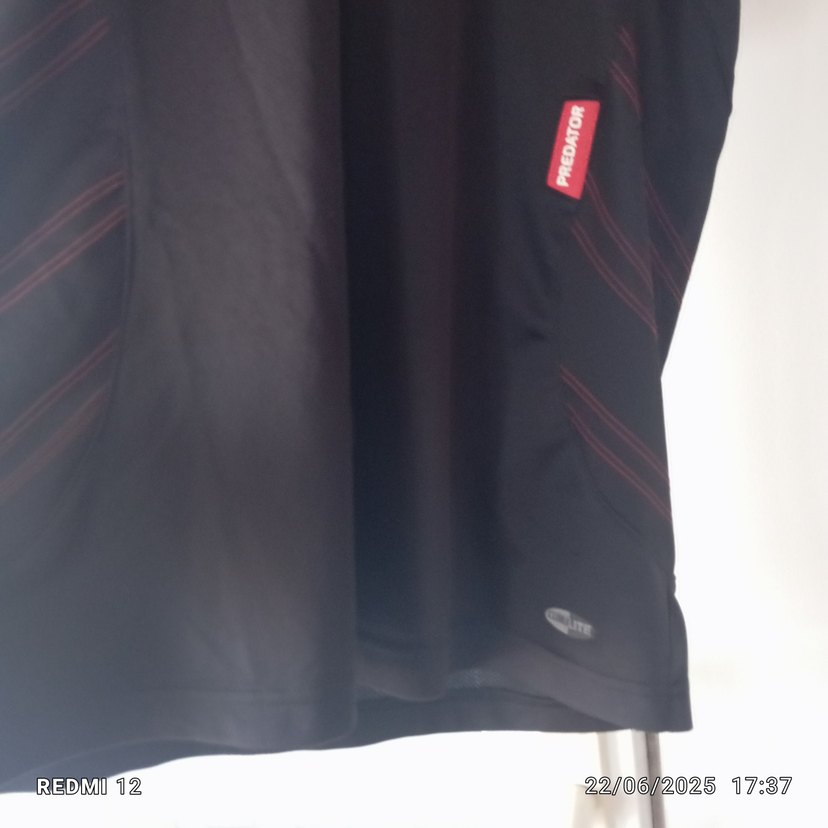 Adidas erkek predator siyah kırmızı t shirt - Görsel 4