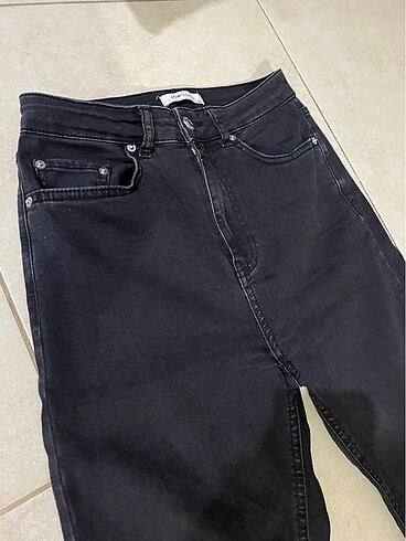 Straight jean