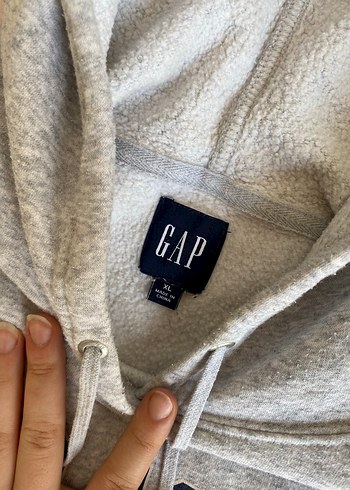 Gap Gri Kapüşonlu Baskılı Kadın Sweatshirt
