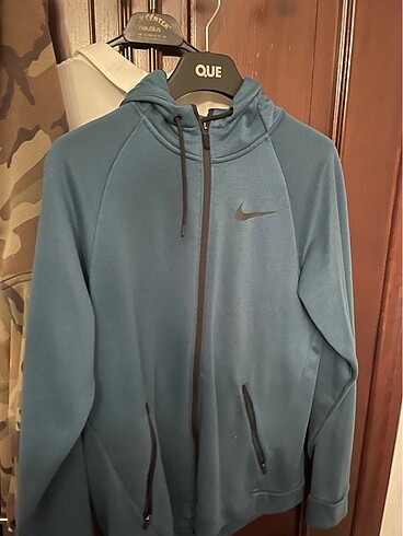 Nike hırka