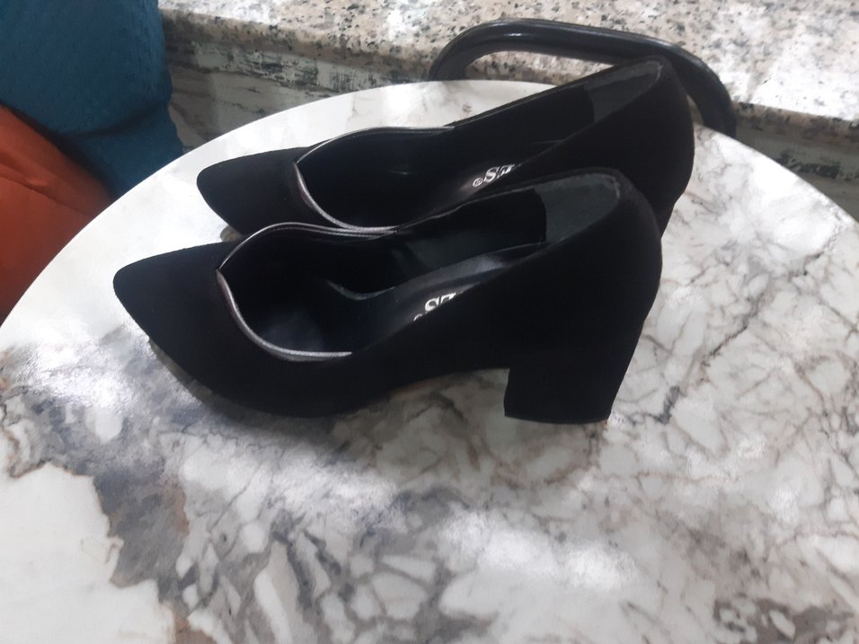 Siyah Parlak Stiletto Topuklu Kadın Ayakkabı - Görsel 2