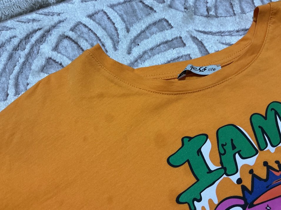 Renkli Baskılı Kısa Kollu Tişört - Görsel 3