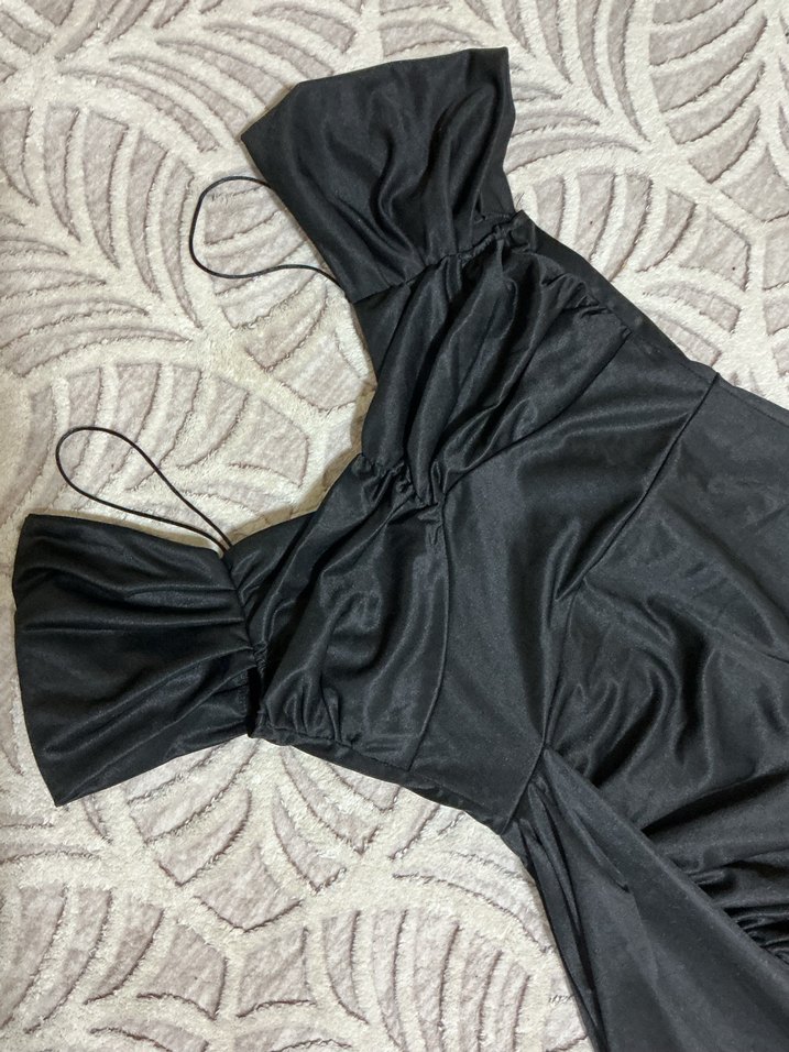 Siyah Drapeli Straplez Uzun Elbise - Görsel 2