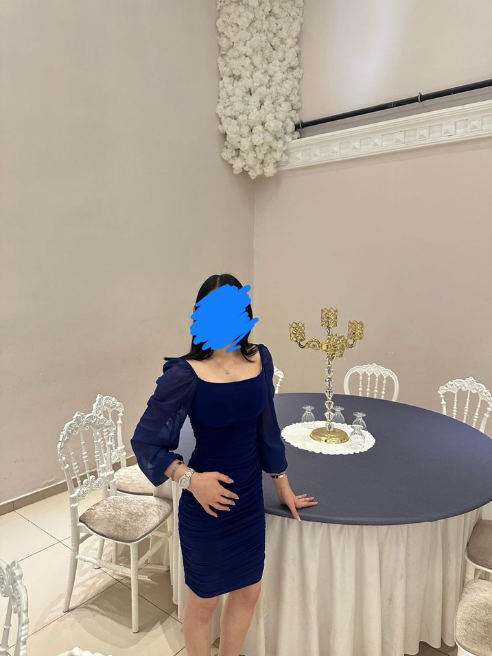 Drapeli V Yaka Lacivert Midi Elbise - Görsel 2