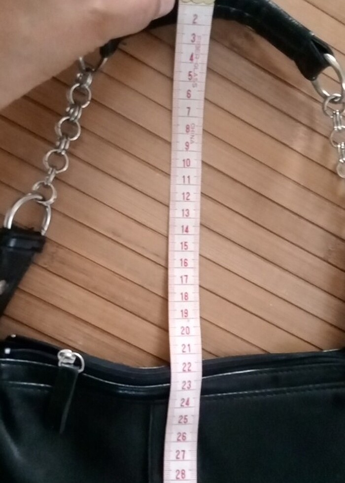 Kumaş ve suni deri detayı olan çanta  - Görsel 5