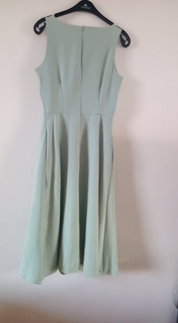 Trendyol marka Çağla  yeşili Uzun Kolsuz Drapeli Kadın Elbise - Görsel 4