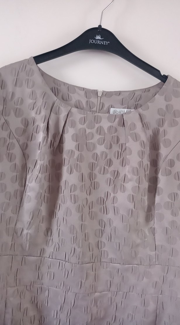 Bej Kısa Kollu Midi Keten Elbise - Görsel 2