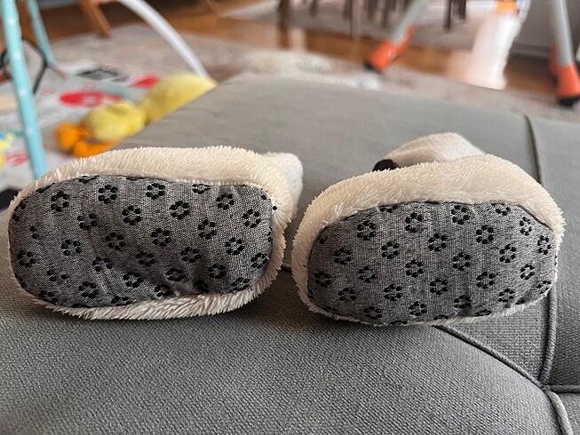 18 Beden beyaz Renk Tavşan Desenli Patik