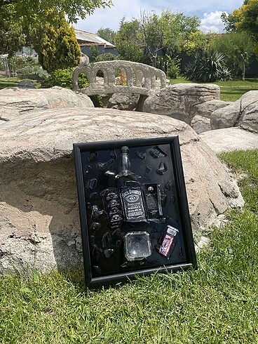 Jack Daniel's Kırık Şişe Tablosu