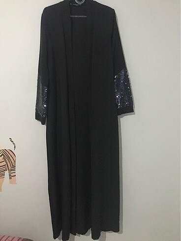 Uzun abaya