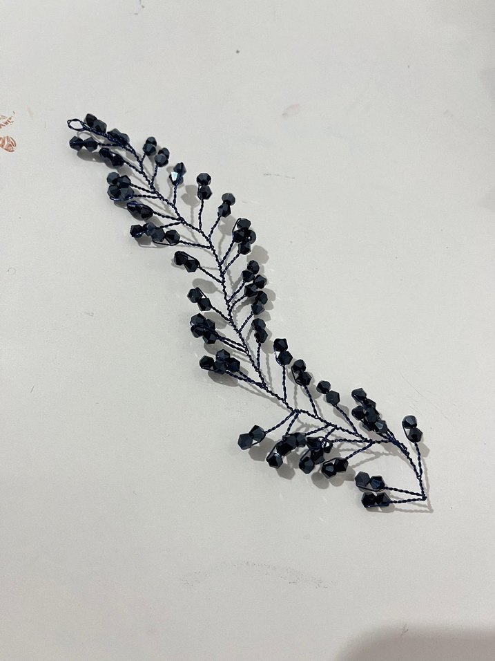 Siyah Boncuklu Minimalist Saç Aksesuarı - Görsel 3