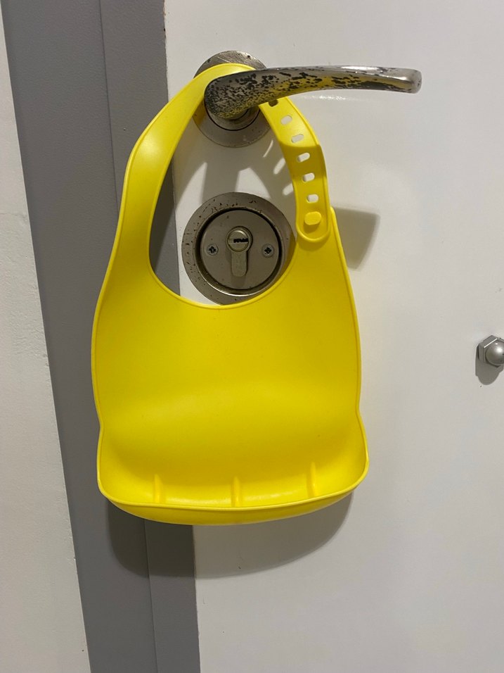 Sarı Bebek Mama Önlüğü - Görsel 3