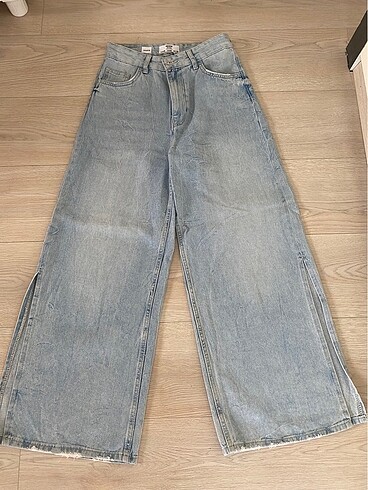 Bershka Kadın Kot Pantolon