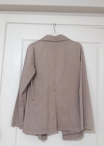 Bej Düğmeli Kadın Trençkot - Görsel 5