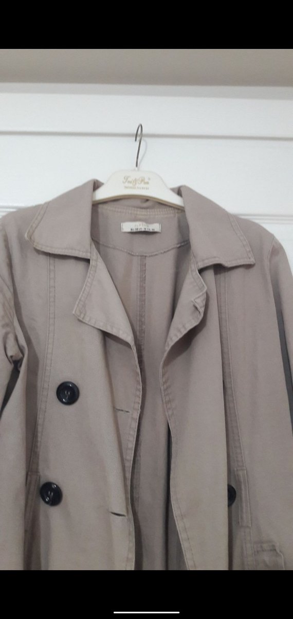 Bej Düğmeli Kadın Trençkot - Görsel 3