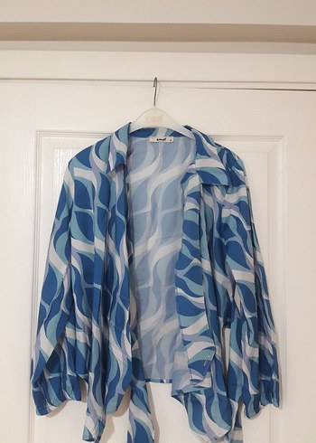 Mavi Bağlamalı Uzun Kollu Kadın Gömlek - Görsel 2