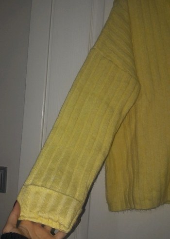 Sarı Düğmeli Triko Kadın Kazak - Görsel 3