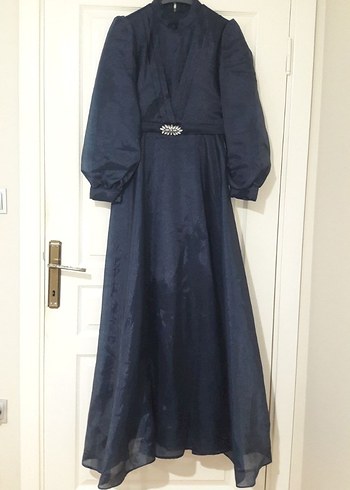 Koyu Lacivert Uzun Kollu Uzun Elbise - Görsel 2