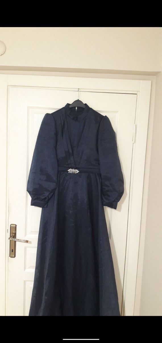 Koyu Lacivert Uzun Kollu Uzun Elbise - Görsel 3