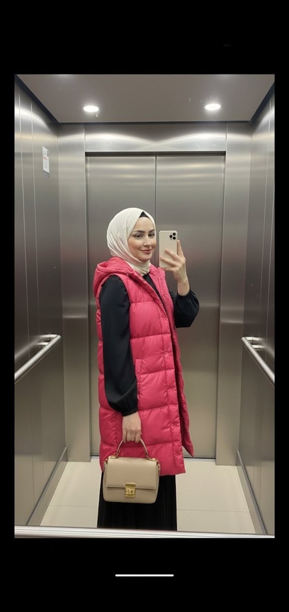 Pembe Uzun Kapüşonlu Kadın Yelek - Görsel 2