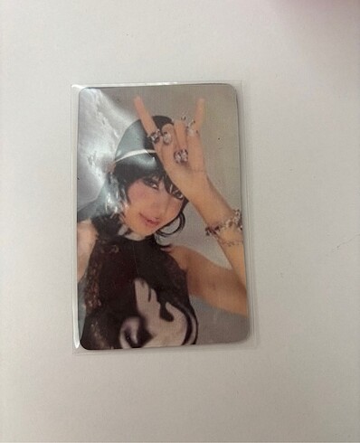  Beden Lisa Rockstar photocard 