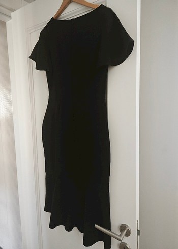 Drapeli Kısa Kollu Siyah Midi Elbise - Görsel 5