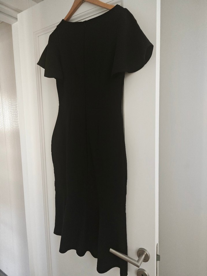 Drapeli Kısa Kollu Siyah Midi Elbise - Görsel 5