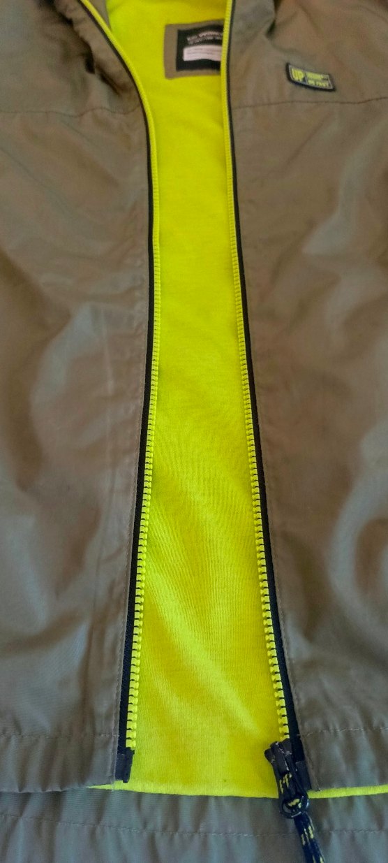 Kapüşonlu erkek çocuk yağmurluk - Görsel 3