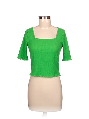 LC Waikiki T-shirt %70 İndirimli.