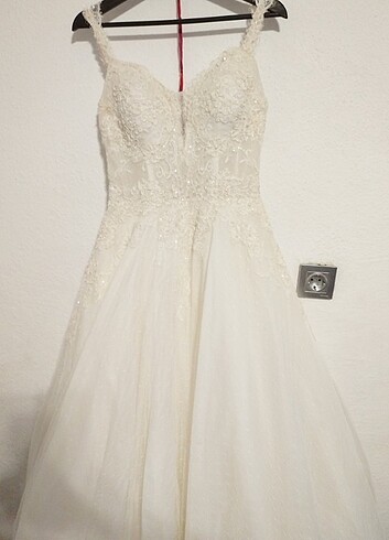 Gelinlik A kesim beyaz yeni model tarlatanı var kabarık - Görsel 5