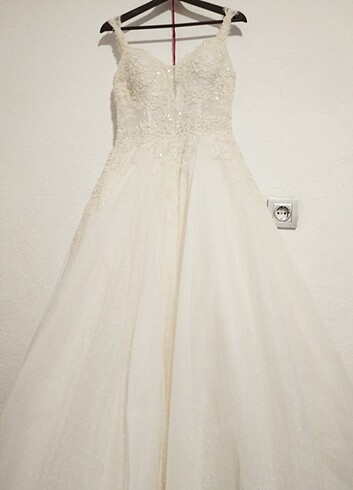 Gelinlik A kesim beyaz yeni model tarlatanı var kabarık - Görsel 9