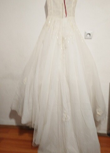 Gelinlik A kesim beyaz yeni model tarlatanı var kabarık - Görsel 10