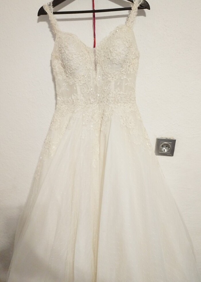 Gelinlik A kesim beyaz yeni model tarlatanı var kabarık - Görsel 5