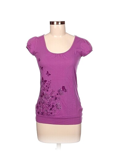 LC Waikiki T-shirt %70 İndirimli.