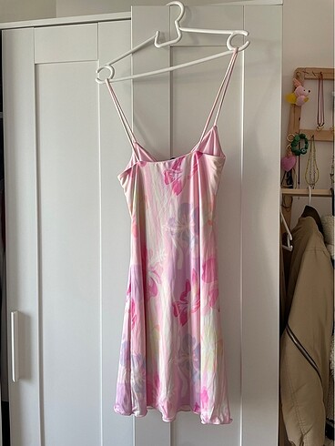 Bershka Elbise