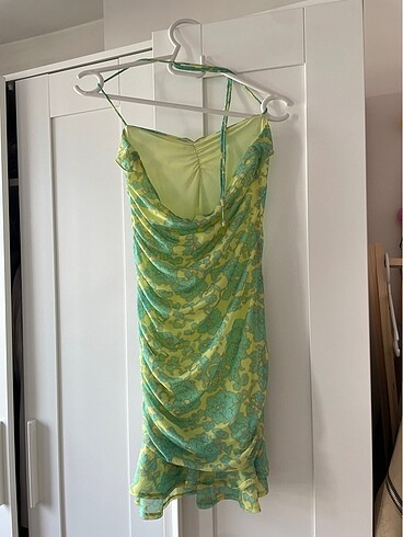 Bershka Elbise