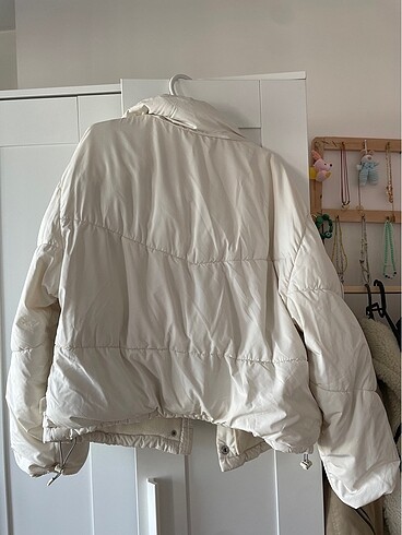 Pull and Bear Şişme mont