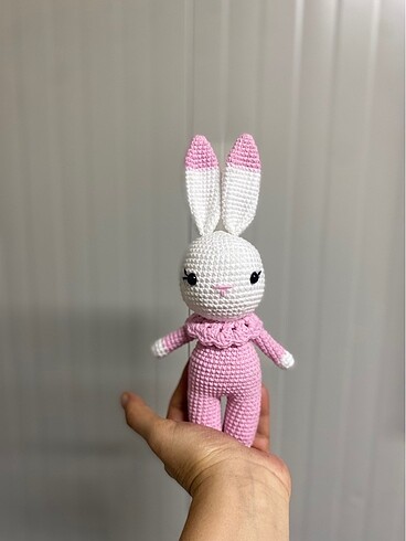 Pembe tavşan