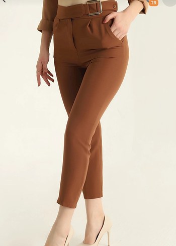 Kemer Detaylı Bej Kadın Kumaş Pantolon - Görsel 2