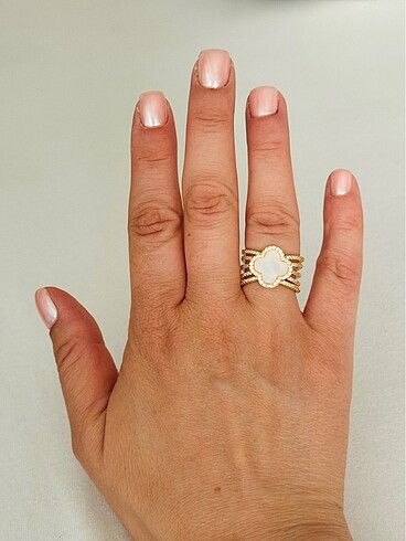 #Van Cleef taşlı yüzük