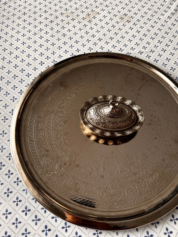 Gri İşlemeli Parlak Metal Tepsi ve lokumluk - Görsel 5