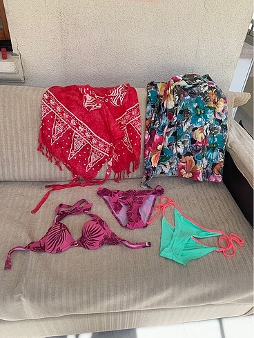Bikini ve Pareo