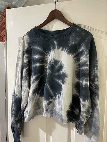 Defacto Sweat