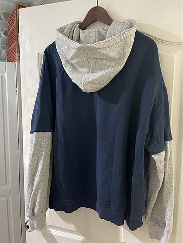 Pull and Bear pull and bear sweat